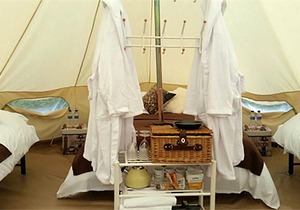 Oak Lodge Retreat - Glamping A