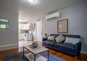Oak Ridge Charmer (Close To Windrock Park)