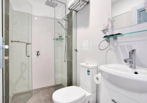 Oakleigh Guest House with Ocean Views - Room 7