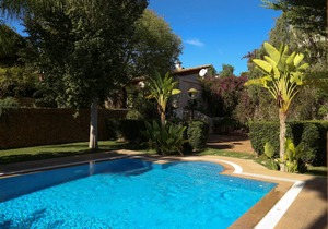Oasis Can Munta