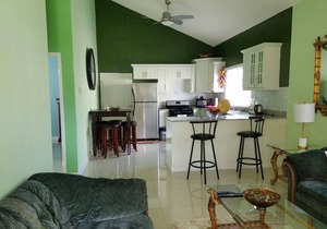Oasis Villa! Cayman Stations