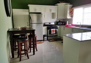 Oasis Villa! Cayman Stations