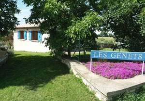 Occitanie, near Albi, in a former agricultural estate, with swimming pool