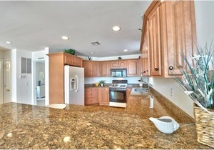 Ocean Block. Surf City. Single family. Rooftop Deck. Beach Badges. WIFI. 136906
