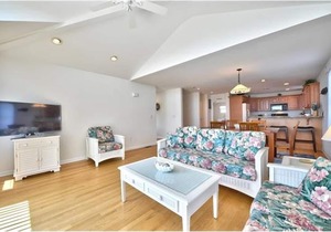 Ocean Block. Surf City. Single family. Rooftop Deck. Beach Badges. WIFI. 136906