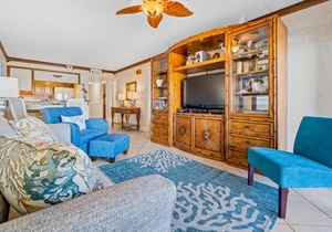 Ocean Breeze West 302
