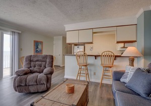 Ocean Dunes 104 – Spacious oceanfront condo at Ocean Dunes in Kure Beach