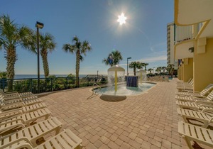 OCEAN FRONT....Grand Atlantic Resort 1002 ESCAPE!
