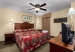 OCEAN FRONT.....Grand Atlantic 705 MYRTLE BEACH ESCAPE!!