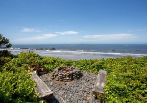 Ocean Front! Hot Tub! Dog Friendly!