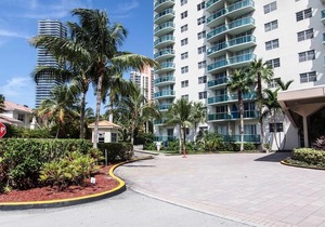 Ocean Reserve Piso 7