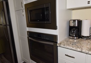 OCEAN VIEW, 1BR, OUTSTANDING LOCATION F