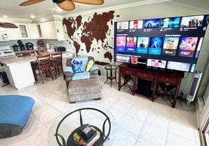 Ocean view condo with shaded lana'i, WiFi & shared pool, tennis, grills, cabana