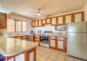 Ocean view resort villa, shared pool and beach access