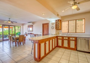 Ocean view resort villa, shared pool and beach access