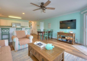 Ocean Walk 8201 - 3 Bdrm/2.5 Bath Ocean View Condo-POOL&Elevator-Sleeps8