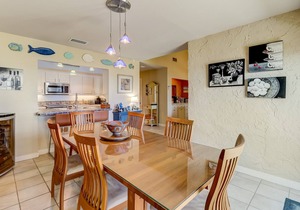 Oceanfront 2 Bedroom/2 Bath Windsong