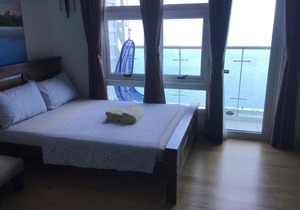 OceanFront at Arterra, fast WiFi, NFlix, kitchen - B or G