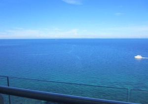 OceanFront at Arterra, fast WiFi, NFlix, kitchen -C