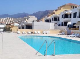 Oceanfront Beach Apartment la Arena