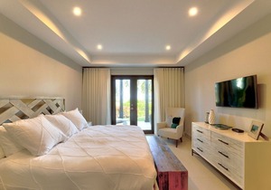 Oceanfront Beautiful 2 Bedroom Villa at St. Regis Bahia Beach Resort
