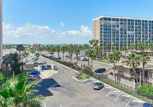 Oceanfront Condo, Gorgeous Gulf View, Sleeps 10, W/D In Unit - from $200/nt