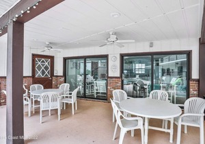 Oceanfront Condo with wrap around balcony. Direct beach access. See Winter rates