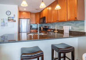 Oceanfront Condo with 3+ Pools - Ocean Dunes 2006