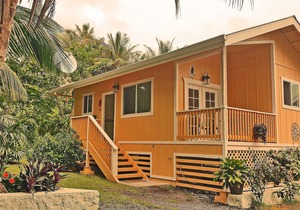 Oceanfront Cottage w/ AC @ Kehena Beach, Hawaii