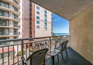 · Oceanfront King Suite - Multiple Pools, Indoor Waterpark and More