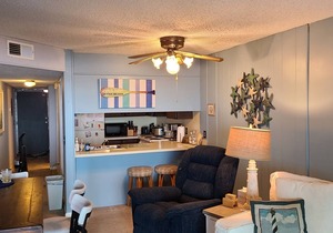 OCEANFRONT MAY WEEKLY RATES 45% OFF OF JUNE RATES. MAY 31 -JUNE 6 30% OFF .