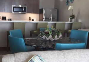 Oceanfront Modern Spacious 3-Bedroom Condo for 8 guests; overlooks Dawn Beach
