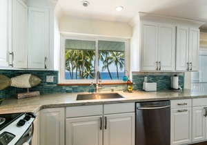 Oceanfront, Palm Trees and the Beautiful Blue Pacific Ocean.Poipu Palms 202!
