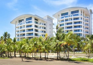 Oceanfront Penthouse, Unbelievable Views - Luxury 4BR/4.5BA with pool table