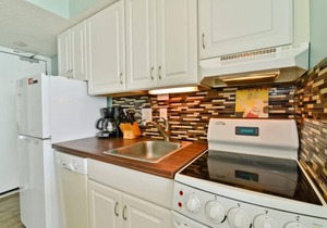 Oceanfront Suite Private Balcony Top Location