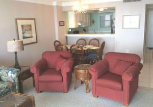Oceanfront Spacious View the Sunrise Family Friendly & Quiet Building