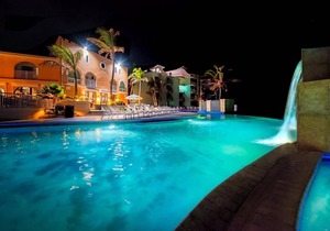 Oceanfront Studio at Oyster Bay Beach Resort
