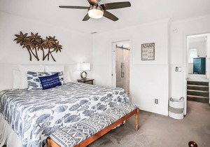 Oceanfront Townhome with Back Porch, WiFi, W/D, Beach Access & Shared Pool