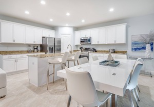 Oceans 25 Townhomes #124/125-Across from Ocean-6BR/4.5BA