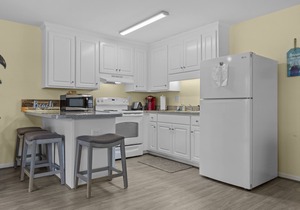 Oceanside/Pet Friendly Condo-Boardwalk Shores C