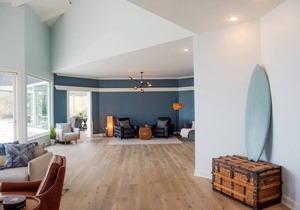 Oceanside Villa l Beach Access l HotTub I Sleep 16