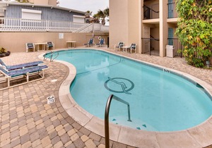Oceanview Condo with Shared Pool Near Beach, Restaurants, Schlitterbahn