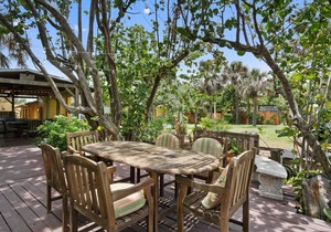 Oceanview - One Bedroom King at Beach Place Guesthouses