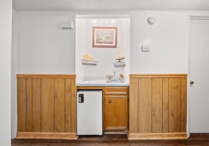 Oceanview Pelicans Watch 209 Condo