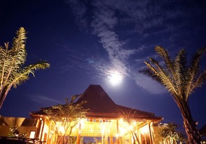 Ocho Bali Surf Camp