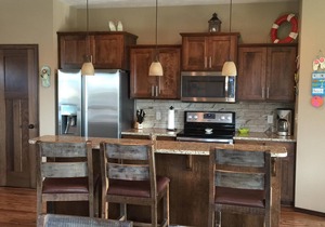 Okoboji New 3 Bed. Cabin at Bridges Bay Resort- Includes 6 passes to Waterpark!