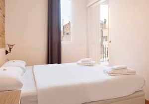 Olala Design Apartment 2.2 | 10m Pl.España