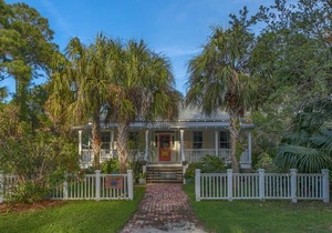 Old Florida, Quite, Historic, Completely Remodeled, Near The Beach