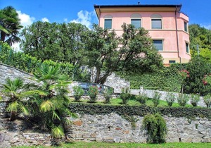 Oleandro 2 apartment in Mergozzo with pool