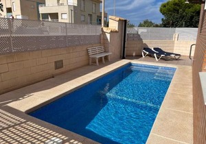 OLIVA HOLIDAYS 1